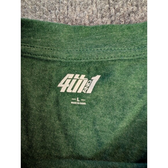 ​UO Oregon Ducks NCAA College Shirt Men's Large Green Yellow Football 4th and 1 - Picture 3 of 9